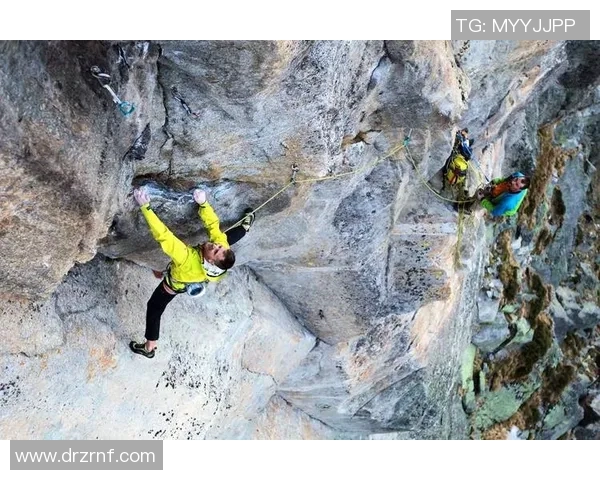 北京攀岩队勇攀高峰的极限运动嘉年华精彩历程揭秘 北京攀岩队勇攀高峰的极限运动嘉年华精彩历程揭秘