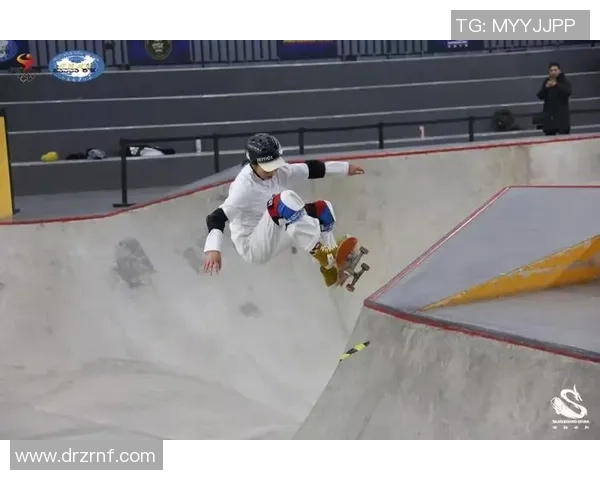 北京滑板队以77分领跑马拉松大满贯积分榜展现强劲实力 北京滑板队以77分领跑马拉松大满贯积分榜展现强劲实力