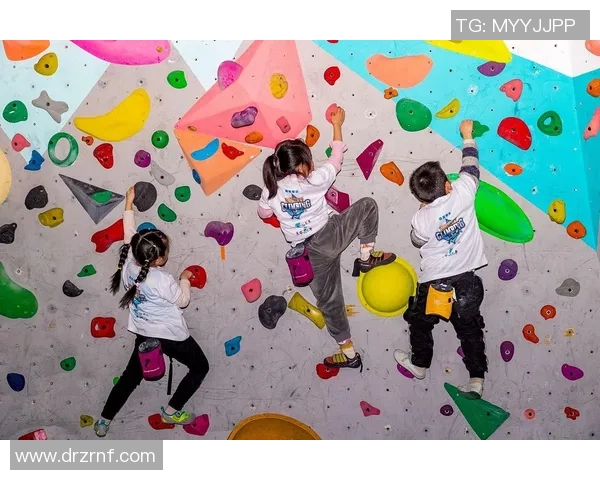 攀岩深度探秘上海攀岩队如何逆风翻盘重塑辉煌