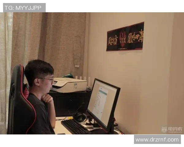 青年赛分析:FPX展现出卓越的战术灵活性与团队协作能力 青年赛分析:FPX展现出卓越的战术灵活性与团队协作能力